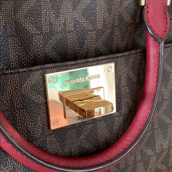 Michael Kors “Tina” satchel in Brown and Cherry - Picture 2 of 3